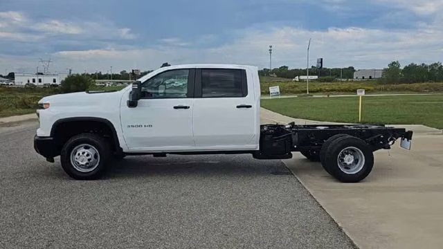 2026 Summit White Chevrolet Silverado 3500HD Work Truck 4X4 Truck