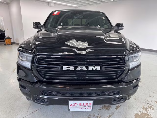 2023 Diamond Black Crystal Pearlcoat Ram 1500 Laramie 4X4 Truck