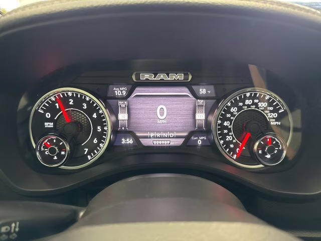 2023 Diamond Black Crystal Pearlcoat Ram 1500 Laramie 4X4 Truck