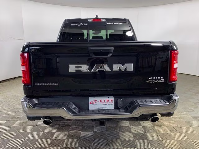 2026 Diamond Black Crystal Pearlcoat Ram 1500 Big Horn 4X4 Truck