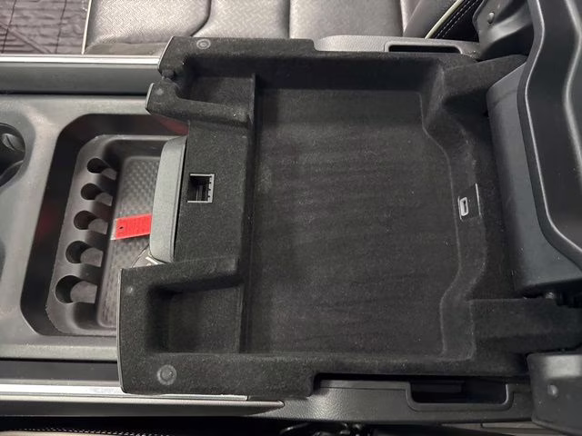 2023 Diamond Black Crystal Pearlcoat Ram 1500 Laramie 4X4 Truck