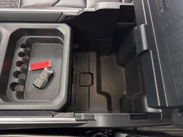 2023 Diamond Black Crystal Pearlcoat Ram 1500 Laramie 4X4 Truck