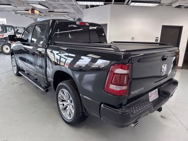 2023 Diamond Black Crystal Pearlcoat Ram 1500 Laramie 4X4 Truck