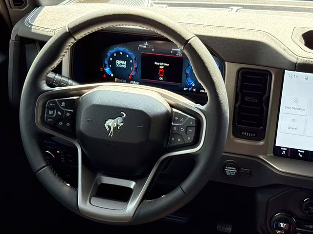 2026 Pink Ford Bronco Outer Banks 4X4 SUV