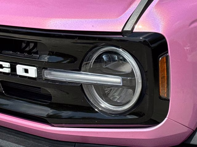 2026 Pink Ford Bronco Outer Banks 4X4 SUV