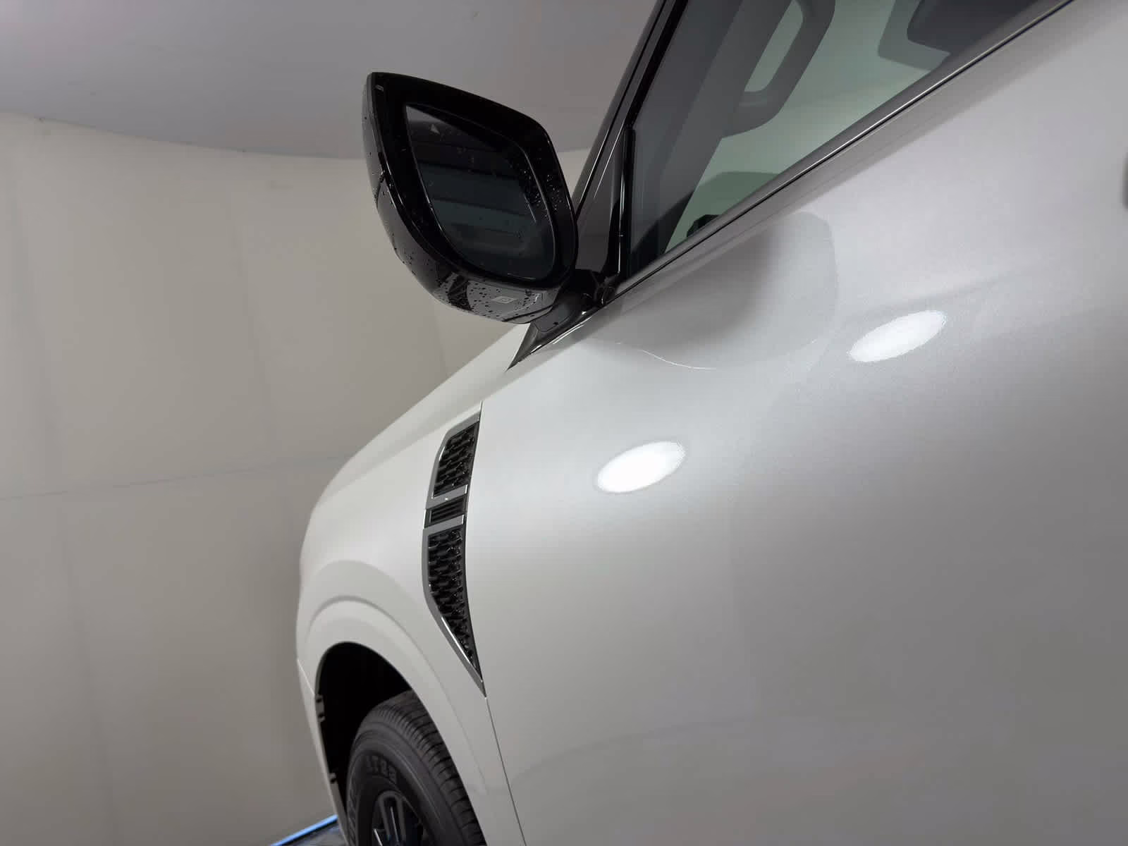 2026 Aspen White Tricoat Nissan Armada SV RWD SUV