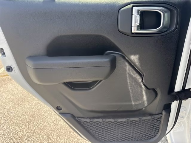 2026 Bright White Clearcoat Jeep Wrangler Sport 4X4 Convertible