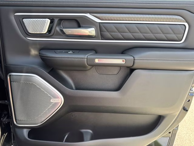 2026 Diamond Black Crystal Pearlcoat Ram 1500 Tungsten 4X4 Truck