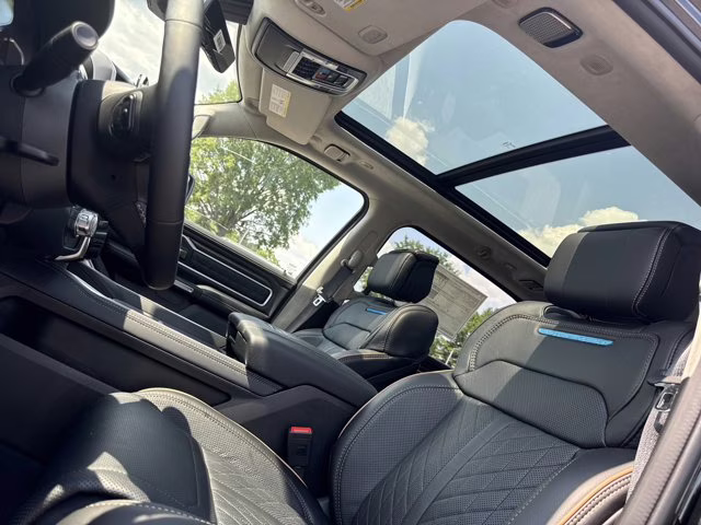 2026 Diamond Black Crystal Pearlcoat Ram 1500 Tungsten 4X4 Truck