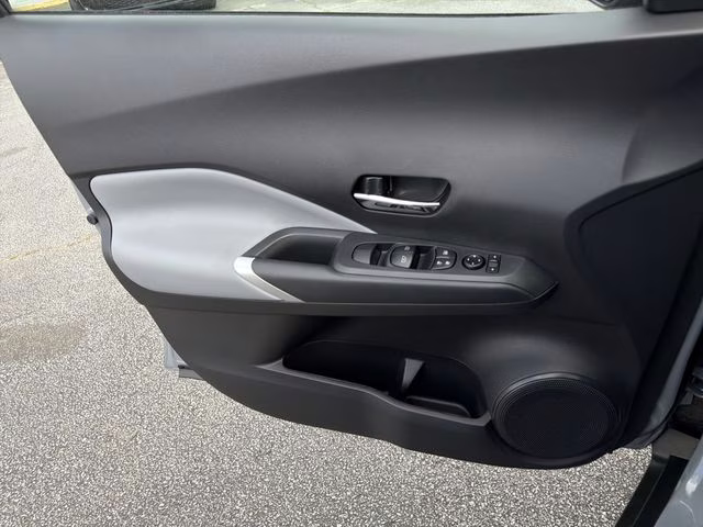 2024 Boulder Gray Pearl Nissan Kicks SR FWD SUV