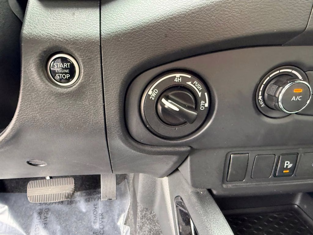 2023 Super Black Nissan Frontier SV 4X4 Truck