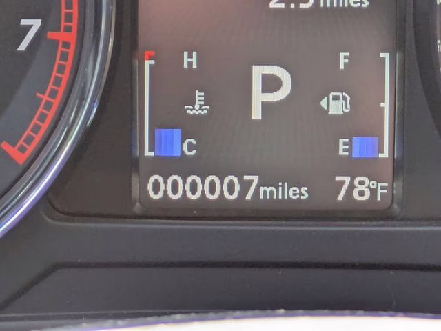 2026 Sunshine Orange Metallic Mitsubishi Outlander Sport 2.0 ES 4X4 SUV