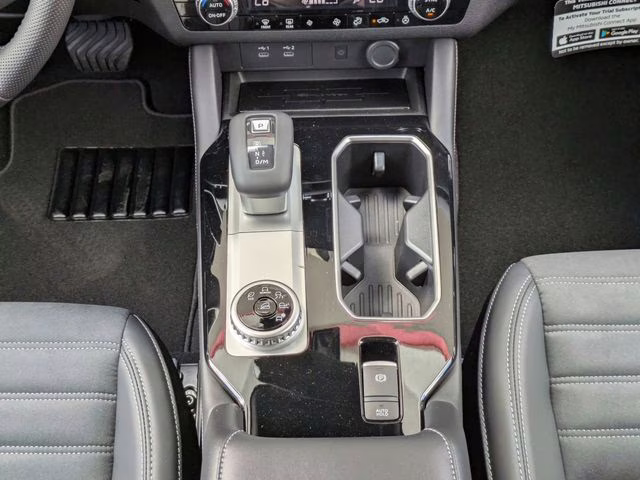 2026 White Diamond Mitsubishi Outlander SE FWD SUV