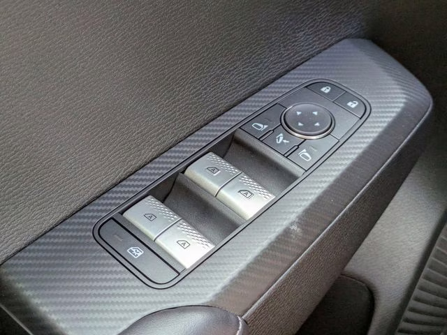 2026 White Diamond Mitsubishi Outlander SE FWD SUV