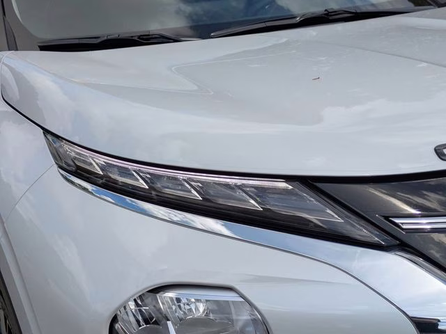 2026 White Diamond Mitsubishi Outlander SE FWD SUV