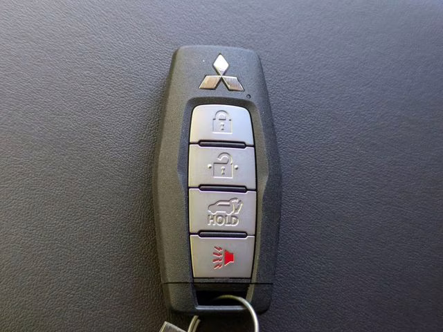 2026 Red Diamond Mitsubishi Outlander SE FWD SUV