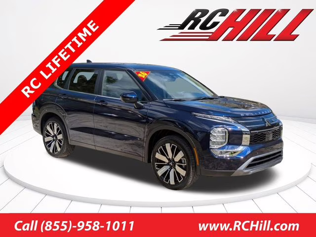 2026 Cosmic Blue Metallic Mitsubishi Outlander SE FWD SUV