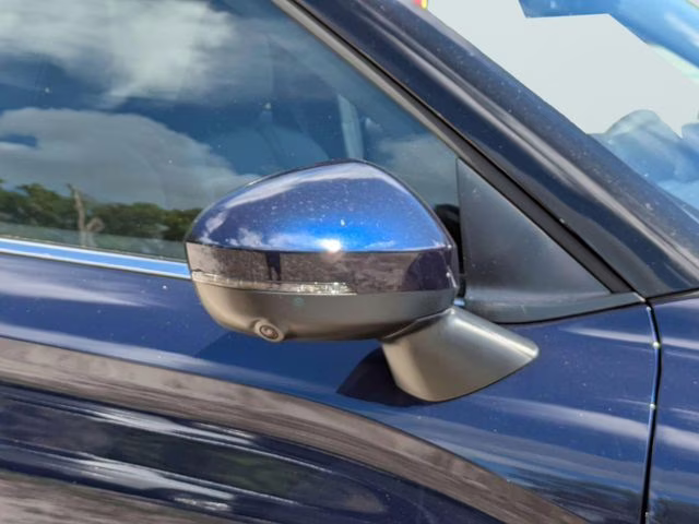 2026 Cosmic Blue Metallic Mitsubishi Outlander SE FWD SUV