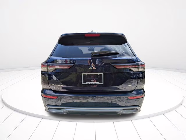 2026 Cosmic Blue Metallic Mitsubishi Outlander SE FWD SUV