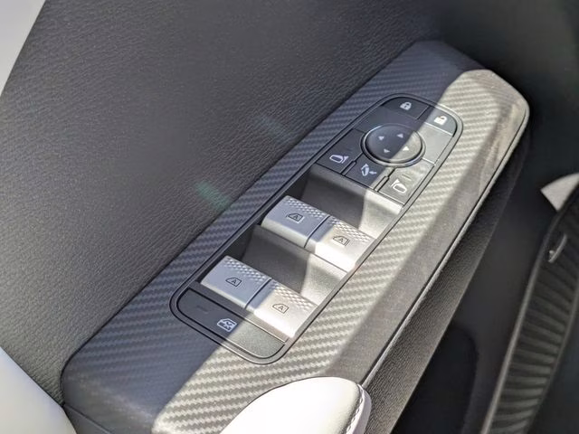 2026 White Diamond Mitsubishi Outlander SE FWD SUV