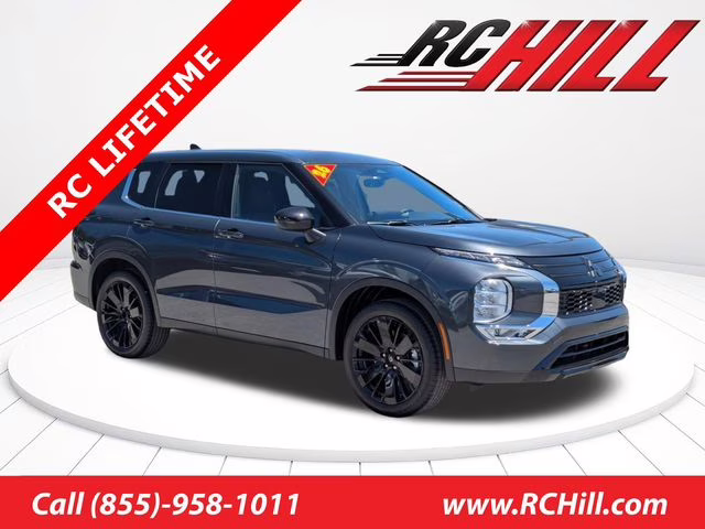 2026 Graphite Gray Mitsubishi Outlander LE FWD SUV