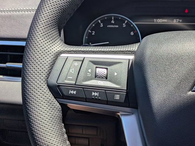 2026 Graphite Gray Mitsubishi Outlander LE FWD SUV