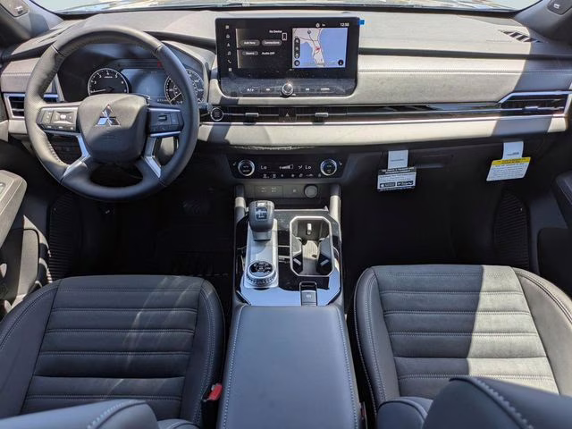 2026 Graphite Gray Mitsubishi Outlander LE FWD SUV