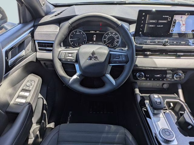 2026 Graphite Gray Mitsubishi Outlander LE FWD SUV