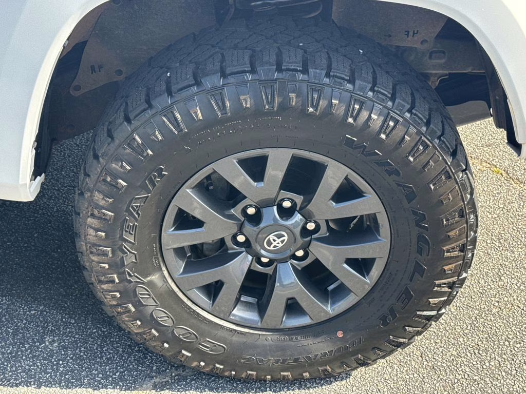2023 Ice Cap Toyota Tacoma SR5 4X4 Truck