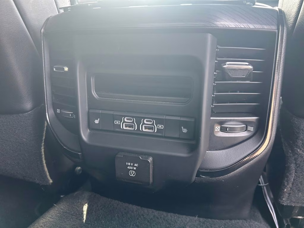 2023 Diamond Black Crystal Pearlcoat Ram 2500 Rebel Power Wagon w/5th Wheel Prep & Tow Tech Pkg 4X4 Truck