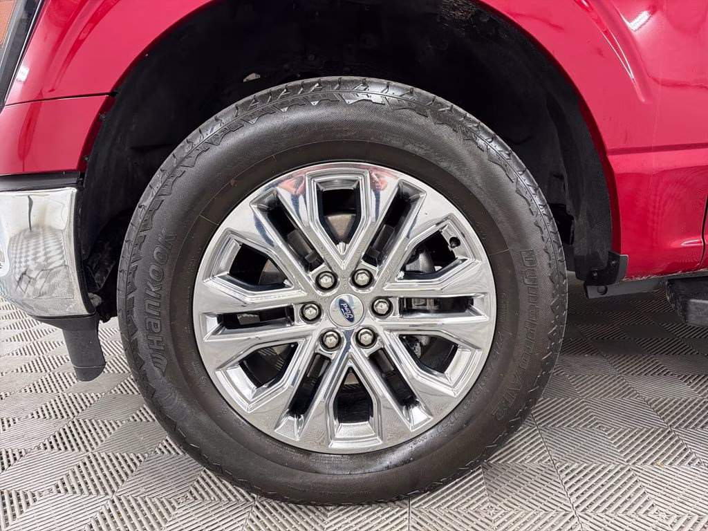 2024 Rapid Red Metallic Tinted Clearcoat Ford F-150 Lariat 4X4 Truck