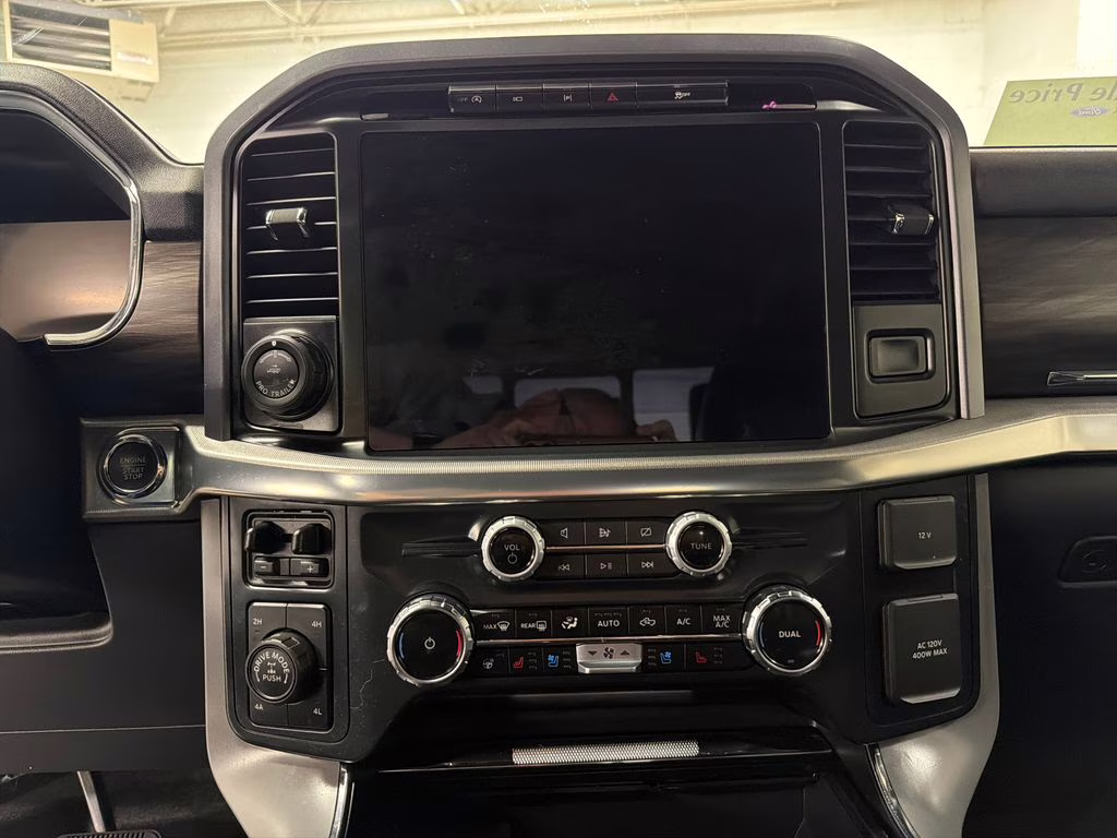 2024 Rapid Red Metallic Tinted Clearcoat Ford F-150 Lariat 4X4 Truck