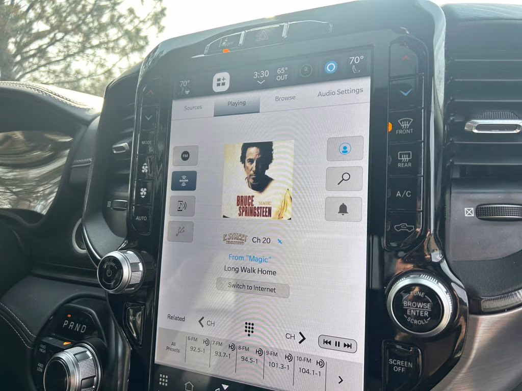 2023 Diamond Black Crystal Pearlcoat Ram 2500 Rebel Power Wagon w/5th Wheel Prep & Tow Tech Pkg 4X4 Truck