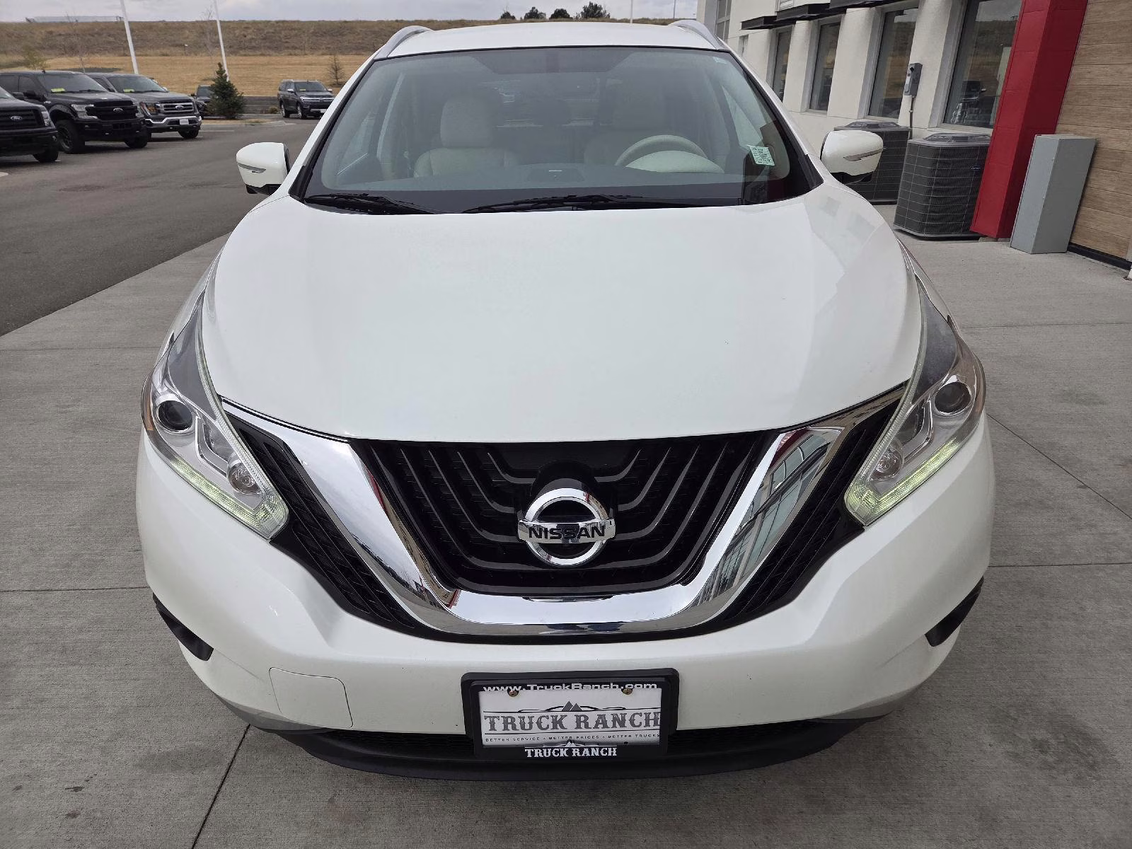2015 Pearl White Nissan Murano SL FWD SUV