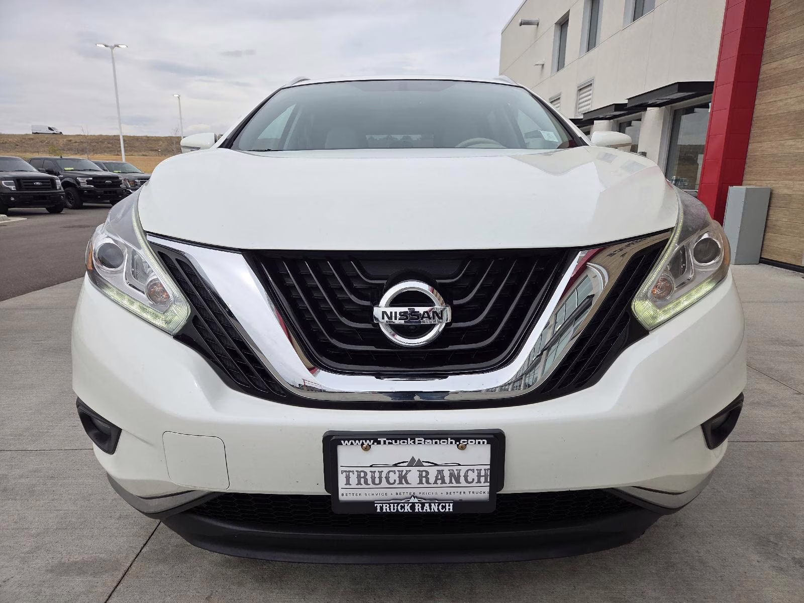 2015 Pearl White Nissan Murano SL FWD SUV