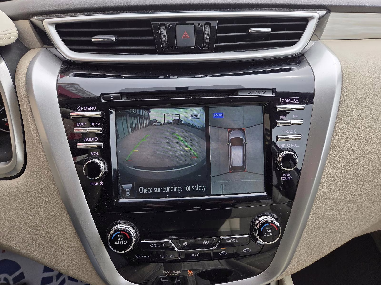 2015 Pearl White Nissan Murano SL FWD SUV