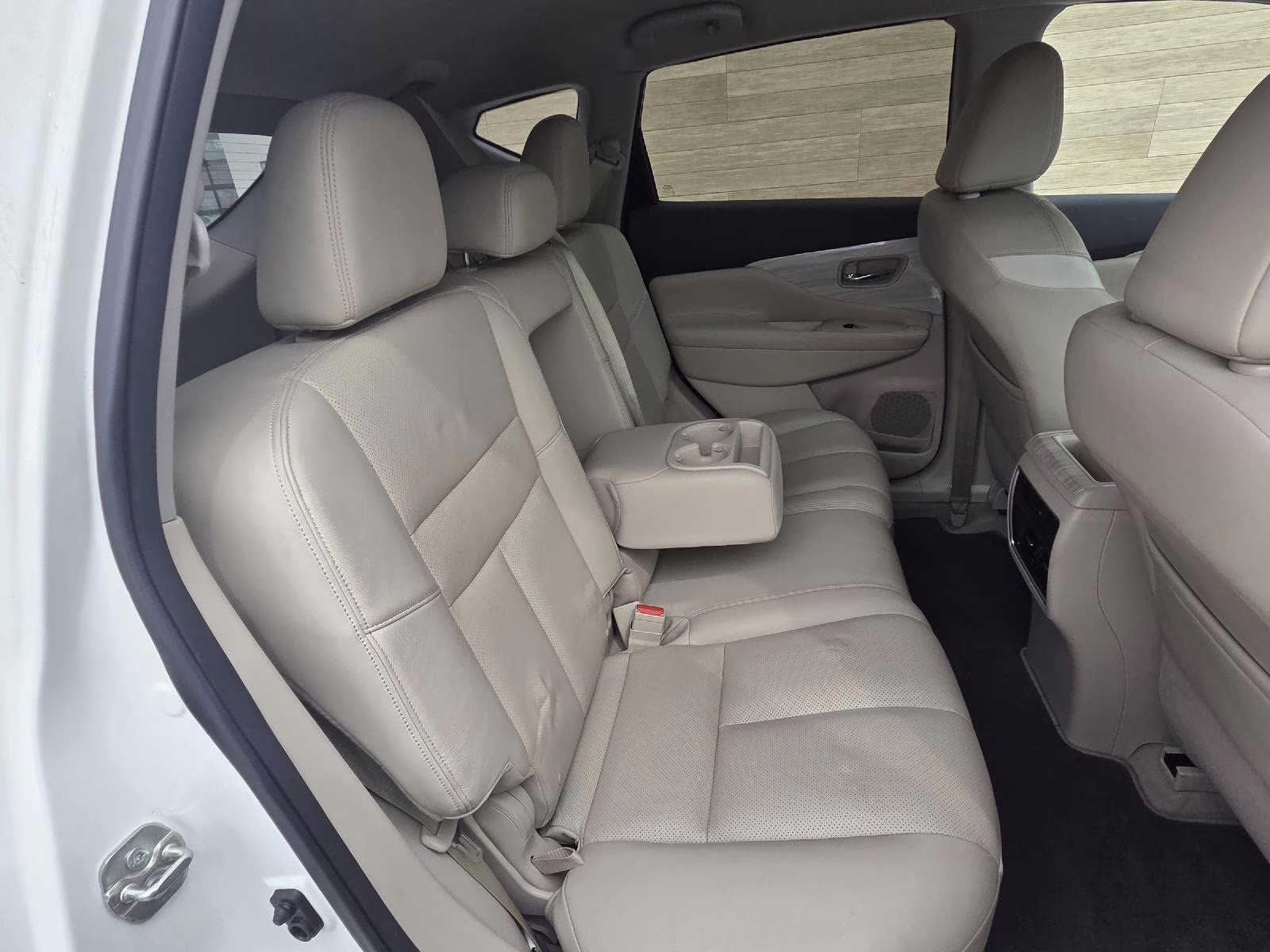 2015 Pearl White Nissan Murano SL FWD SUV