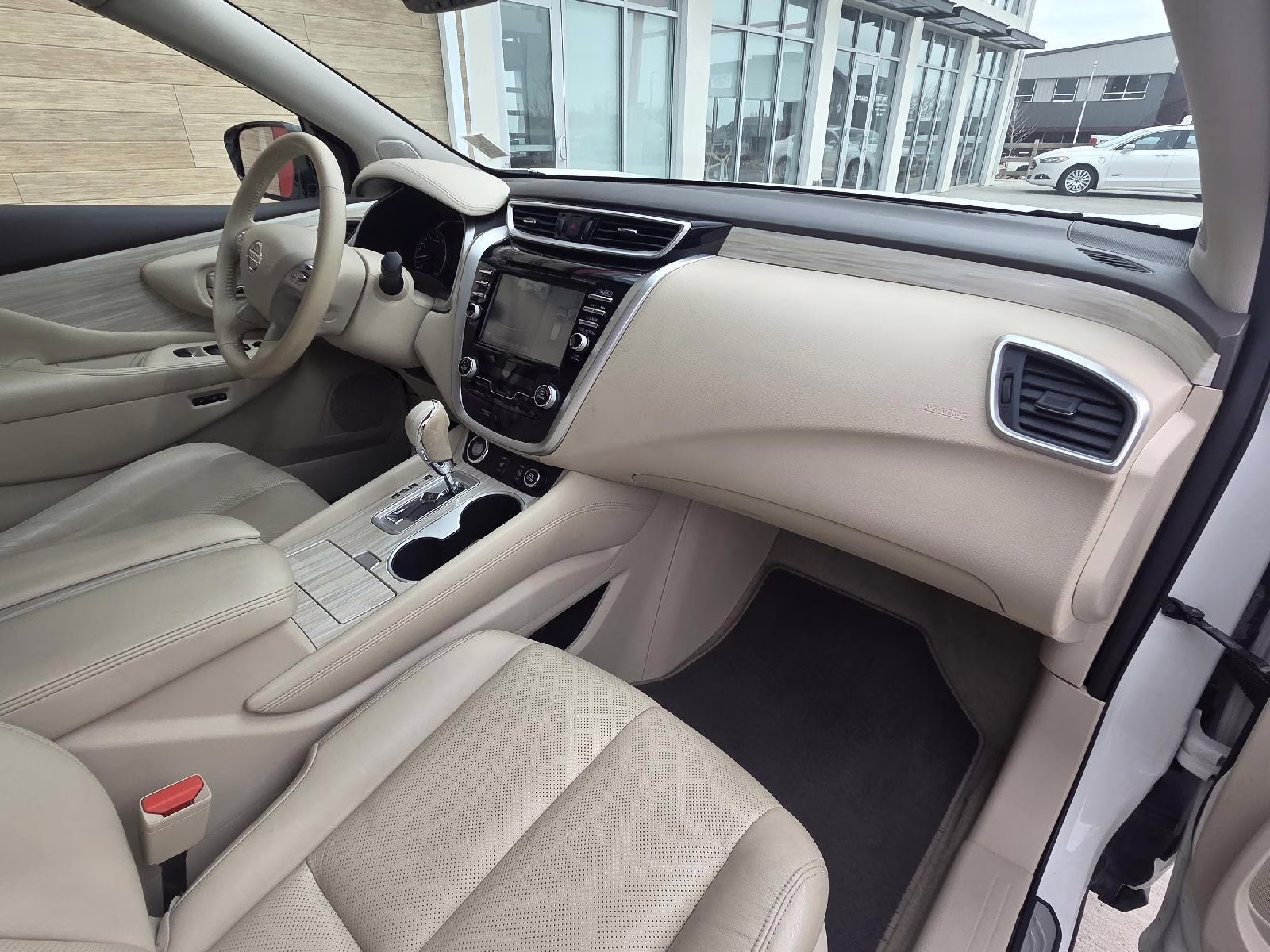 2015 Pearl White Nissan Murano SL FWD SUV