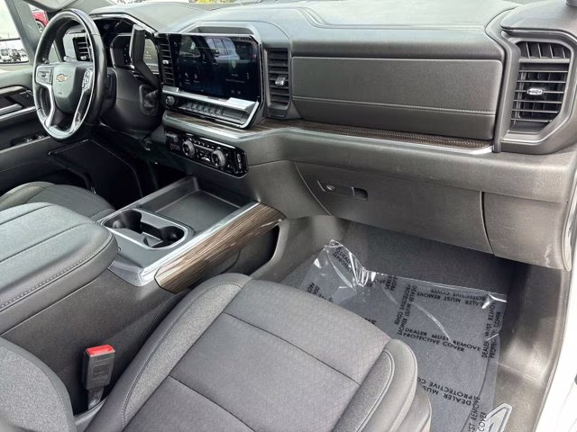 2024 Summit White Chevrolet Silverado 2500HD LT 4X4 Truck