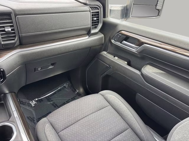 2024 Summit White Chevrolet Silverado 2500HD LT 4X4 Truck