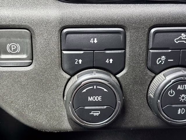 2024 Summit White Chevrolet Silverado 2500HD LT 4X4 Truck