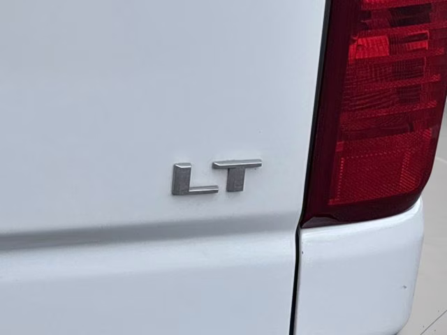 2024 Summit White Chevrolet Silverado 2500HD LT 4X4 Truck