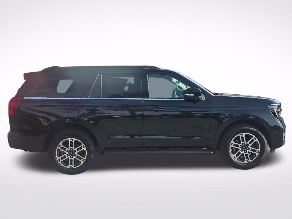 2026 Agate Black Metallic Ford Expedition Active RWD SUV