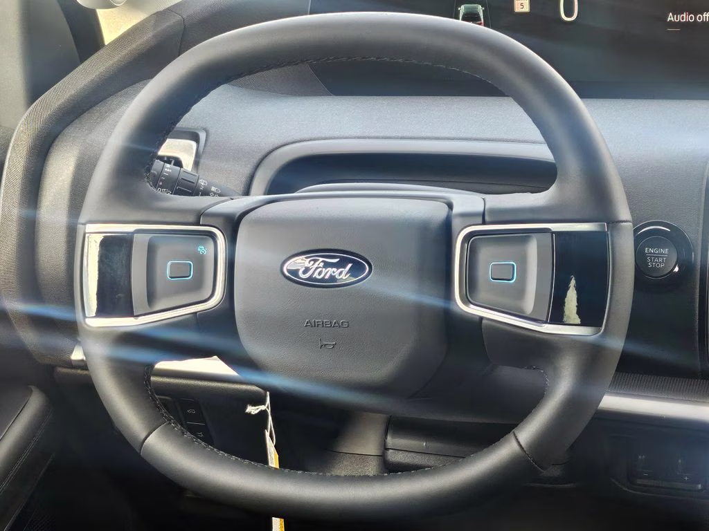 2026 Agate Black Metallic Ford Expedition Active RWD SUV