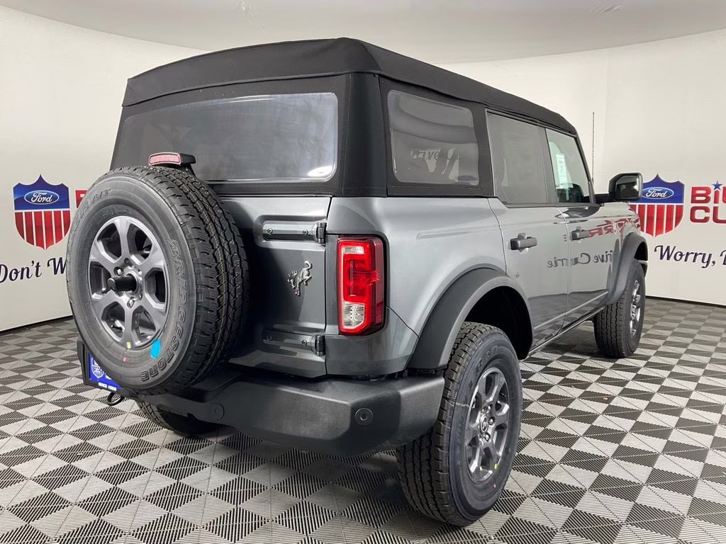 2026 Gray Ford Bronco Big Bend 4X4 SUV