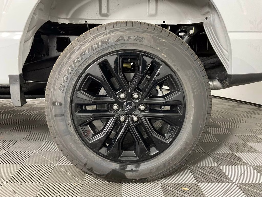 2026 Avalanche Ford F-150 XLT 4X4 Truck