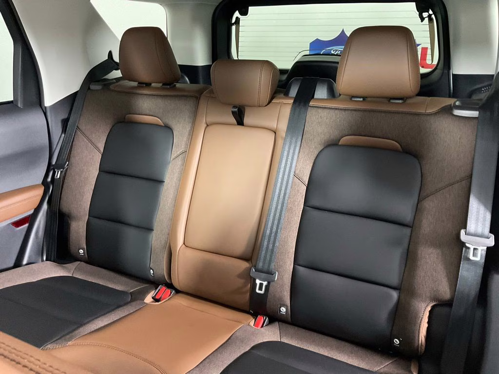 2026 White Ford Bronco Sport Outer Banks 4X4 SUV