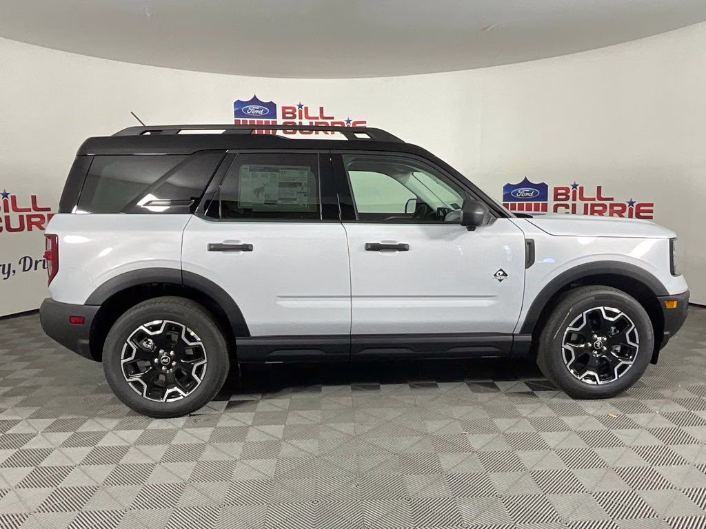 2026 White Ford Bronco Sport Outer Banks 4X4 SUV