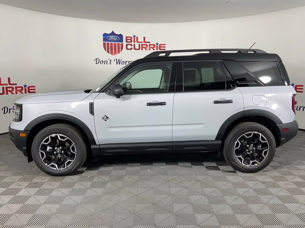2026 White Ford Bronco Sport Outer Banks 4X4 SUV