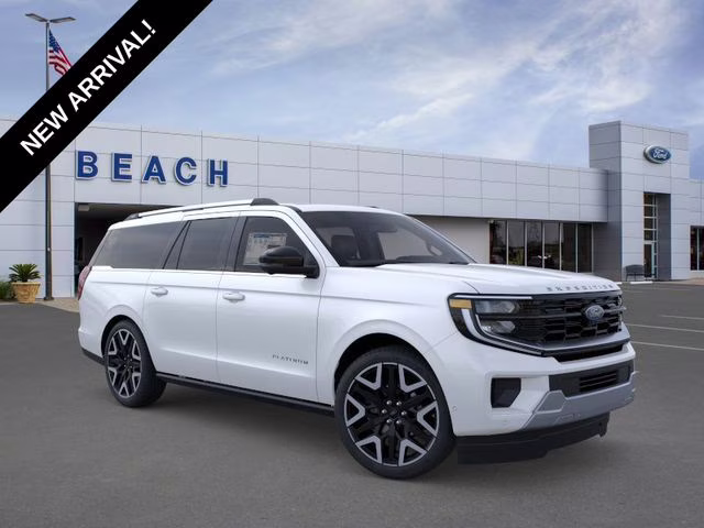 2026 Star White Metallic Tri-Coat Ford Expedition Max Platinum 4X4 SUV